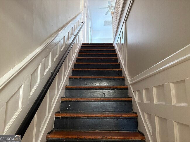 Photo - 836 E Henry St Unidad C