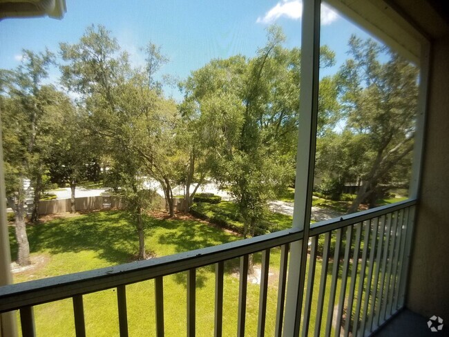 Building Photo - Beautiful 2/2 Relaxing Courtyard Balcony V... Unit 302 Rental