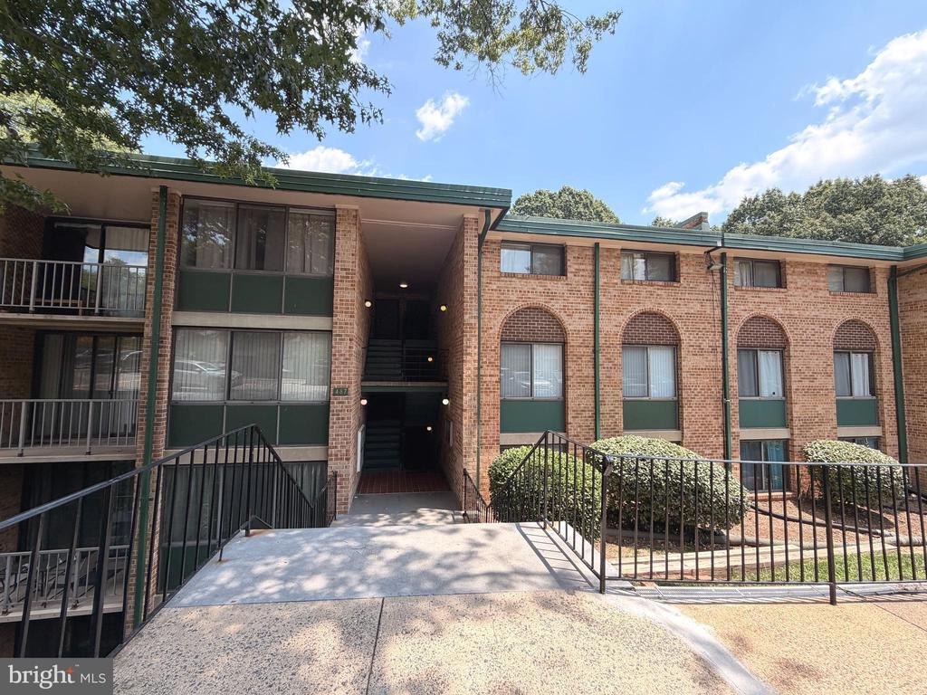 Photo - 487 N Armistead St Unit 203