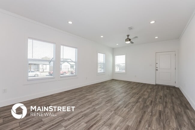 Photo - 1601 Daniel St