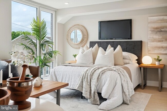 Photo - 6604 Ridge Ave Unit 208