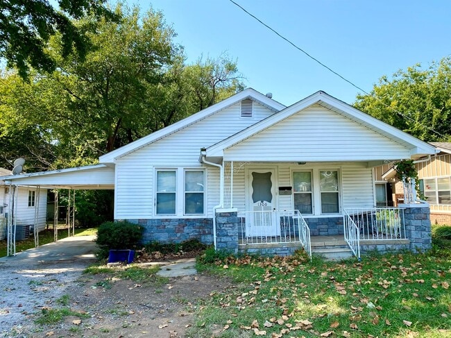 Photo - 1306 N Union Ave House