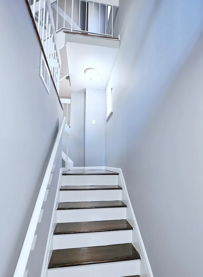 35 Elson St Unit House