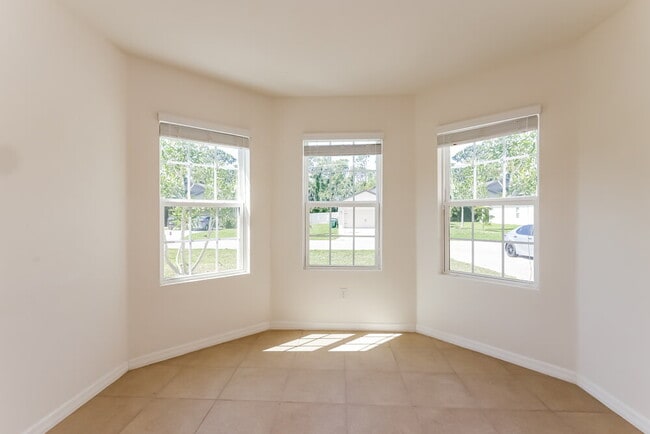 Photo - 713 SW 4th Terrace