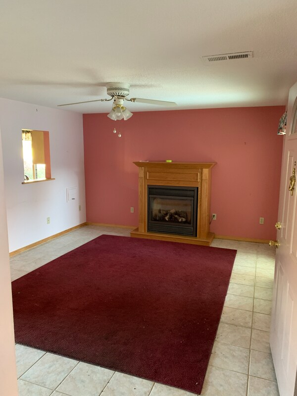 Photo - 43 Commons Dr