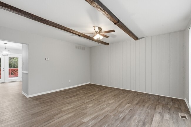 Photo - 8870 Pennsbury Pl