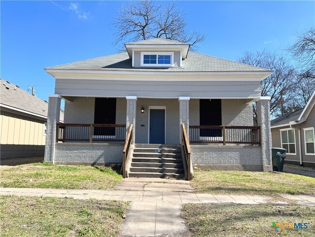 Building Photo - 111 N 5th St