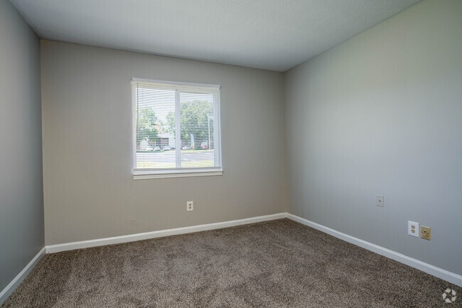 2BR, 1.5BA - 1000SF - Second Bedroom