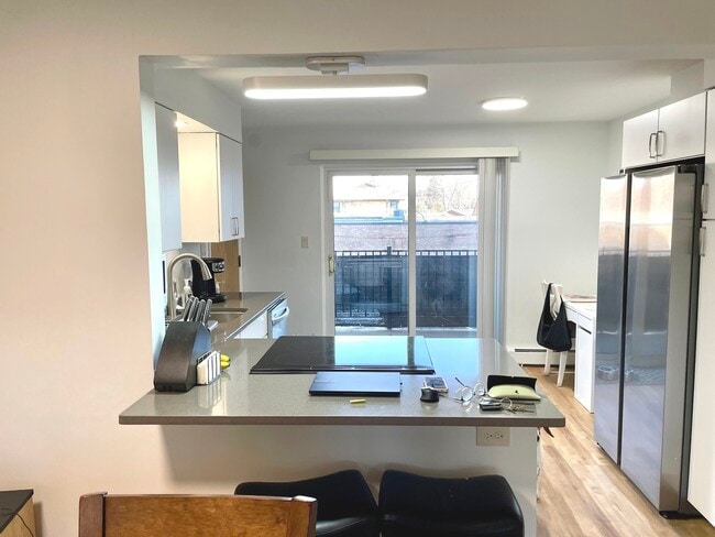 Photo - 1539 Park Ave Unit 2n