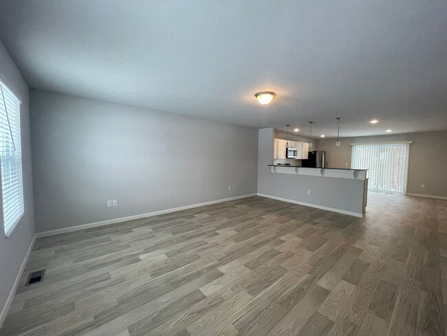 Photo - 10355 Craven Wy