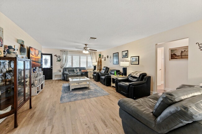 Photo - 1708 SW 18th St