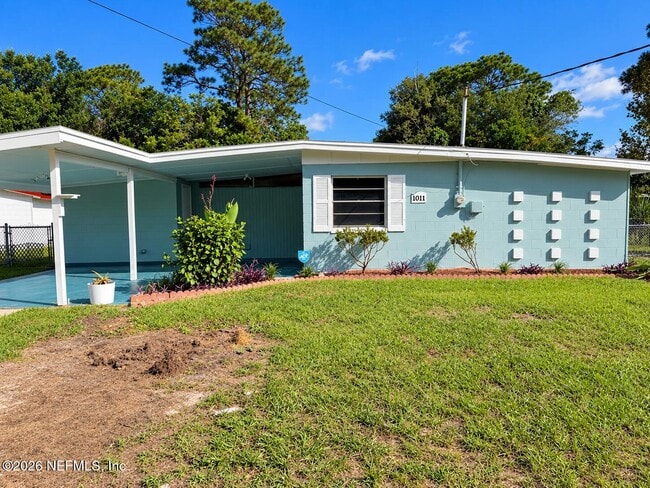 1011 Pheasant Dr