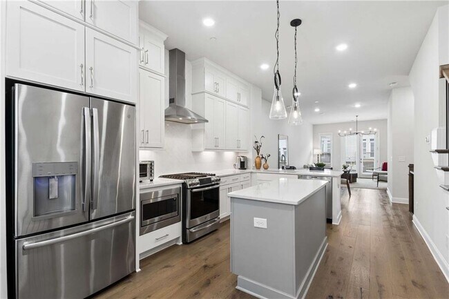 Photo - 4217 Deming Cir