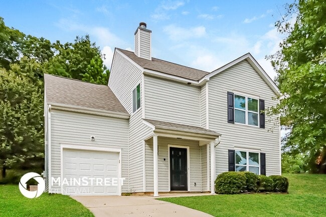 Photo - 1493 Mitchell Glen St