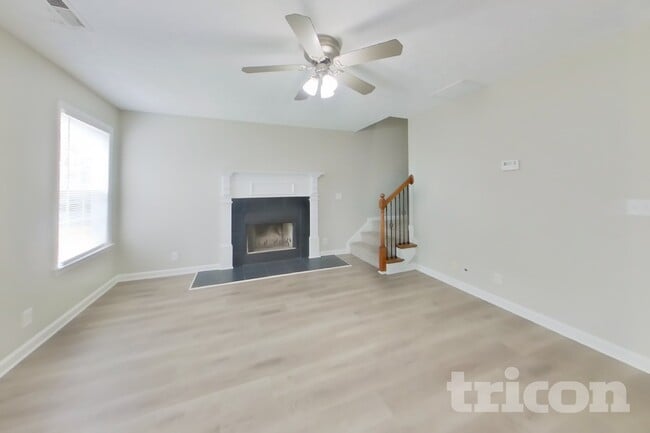 Photo - 1256 Lasalle Dr