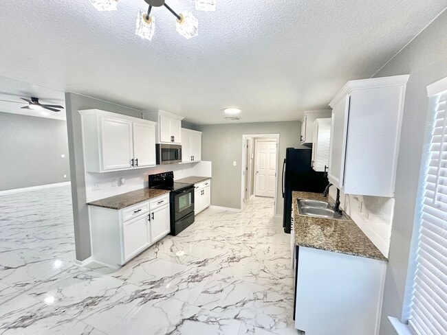 Photo - AVAILABLE NOW!!