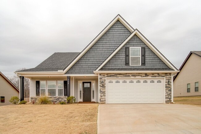 732 Shelburne Ln