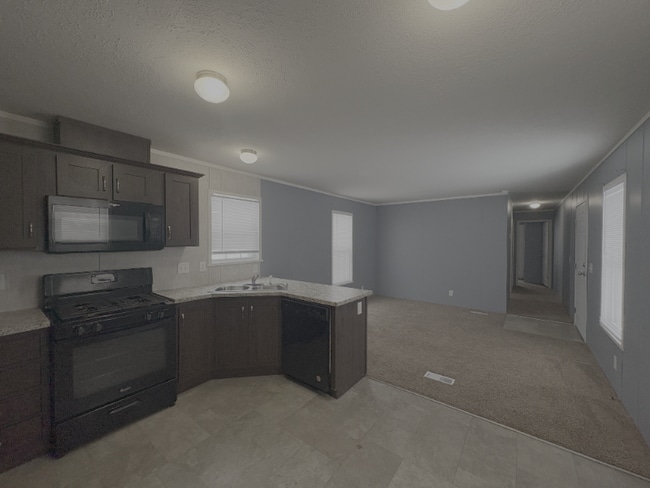 Photo - 27 W Manor St