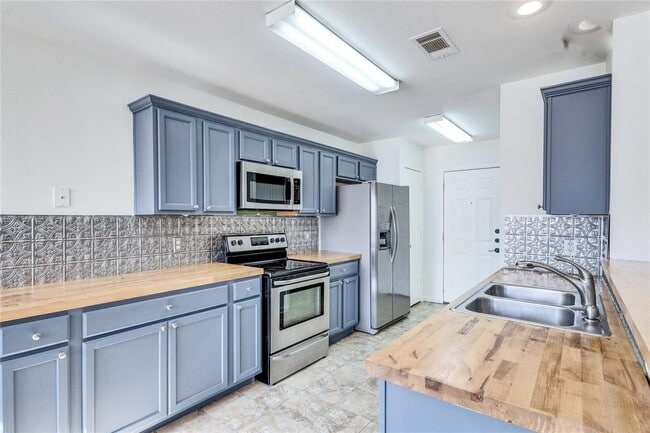 Photo - 1103 Madison