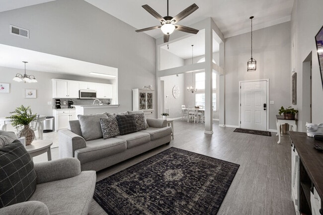 11 Cobblestone Dr NW Unidad SI ID1234799P