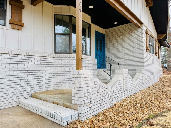 Photo - 1304 NW 10th St