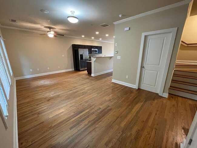 Photo - 125 Hobson Ave
