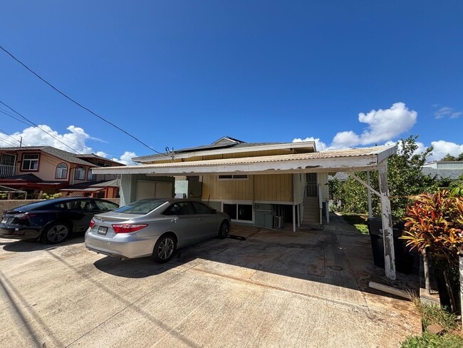 Building Photo - 98-163-163 Kaulike Dr Unit Studio Rental