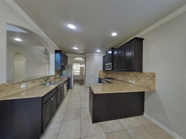 Photo - 1913 Colony Glen Ln