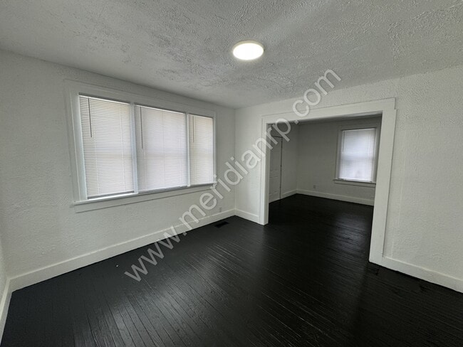 Photo - 1912 Prince St