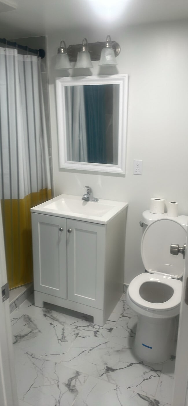 Photo - 541 Forest St