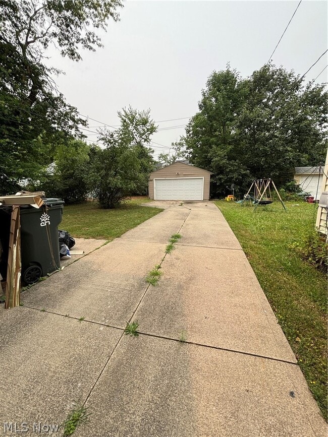 Photo - 1920 Revere Rd