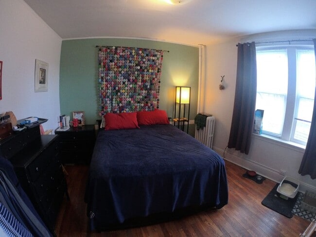 Photo - 1462 Commonwealth Ave