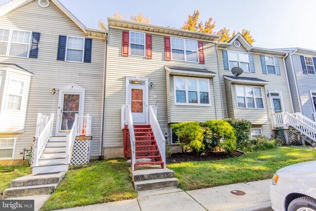 Photo - 614 Tuckahoe Creek Ct