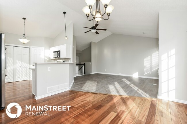 Photo - 8834 Cloverleaf Cir