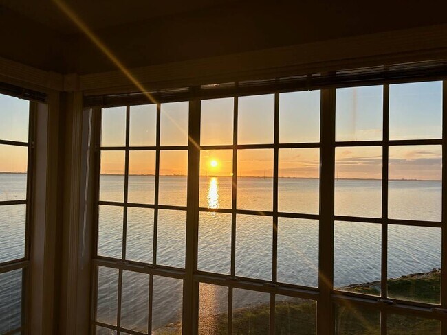 Photo - 7000 Highway 1