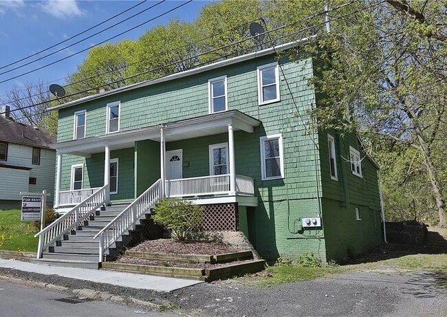 Building Photo - 20-22 Dorchester Ave Unit 20