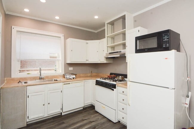 Photo - 5516 N Kenmore Ave Unidad 104