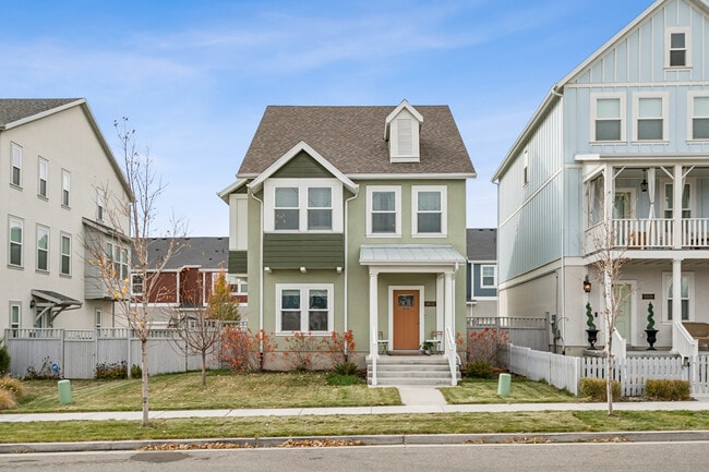 Building Photo - 11632 S Skyward Rd