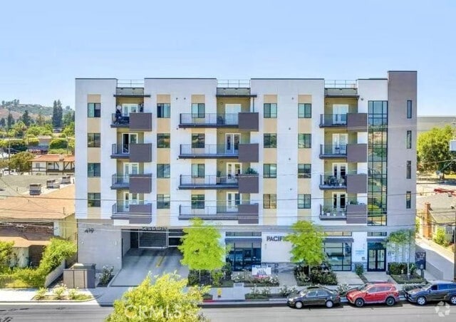 Building Photo - 419 N Chandler Ave Unit 318 Rental