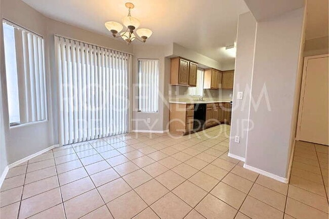 Photo - 15547 S Moon Valley Rd Unit 4