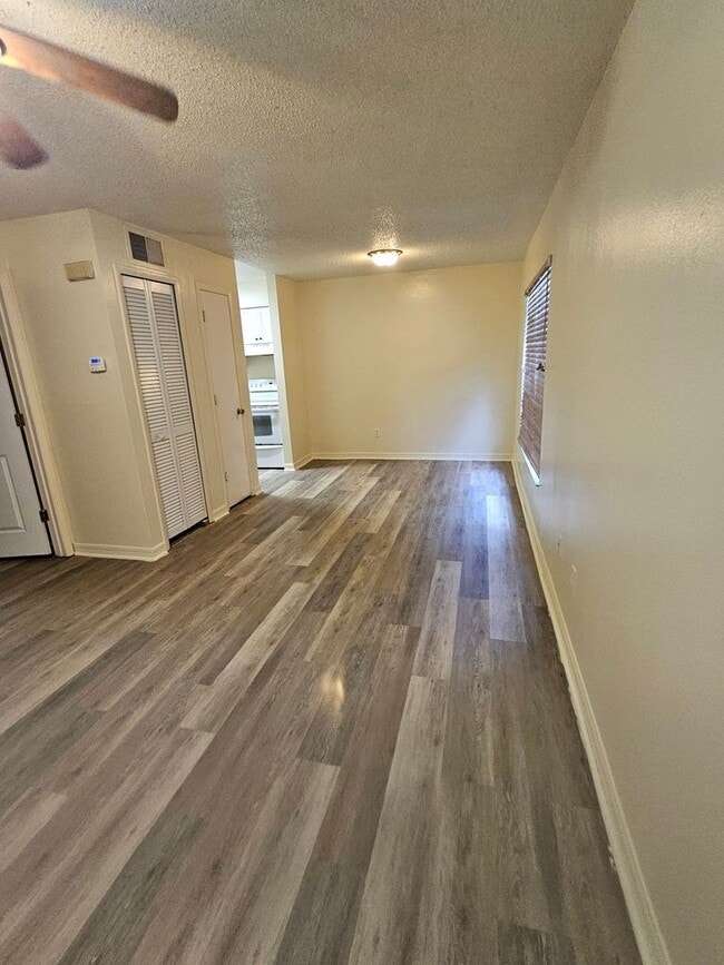 Photo - Southbrooke condo
