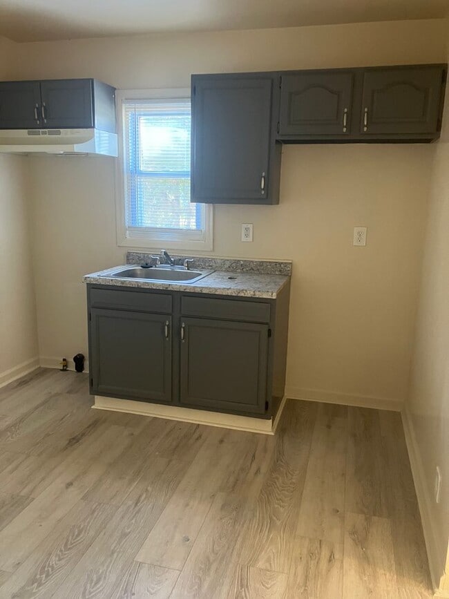 Photo - FOR RENT Newly Remodeled, 2 Bed / 1 Bath