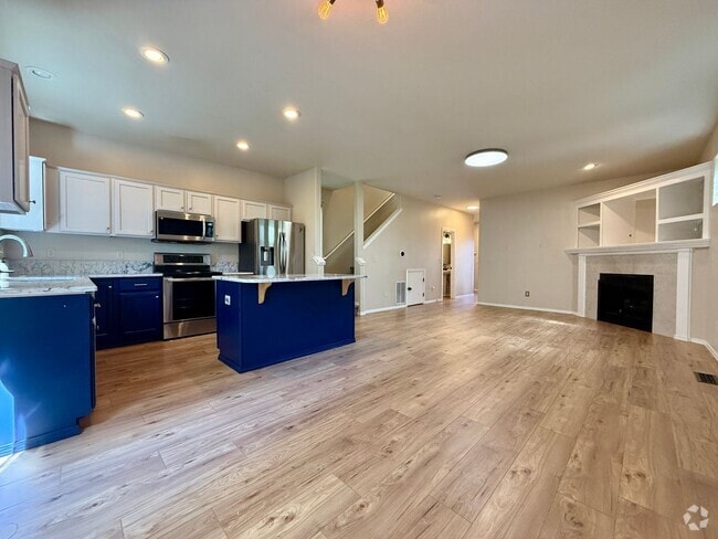 Building Photo - Updated Craftsman on Corner Lot in Aloha~ ... Rental
