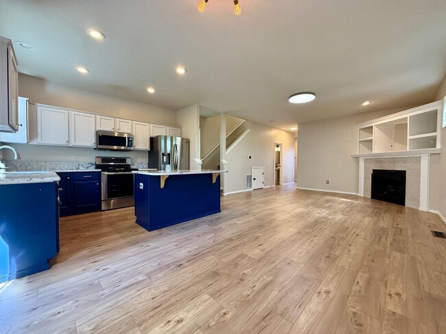 Updated Craftsman on Corner Lot in Aloha~ ... - Updated Craftsman on Corner Lot in Aloha~ ... House