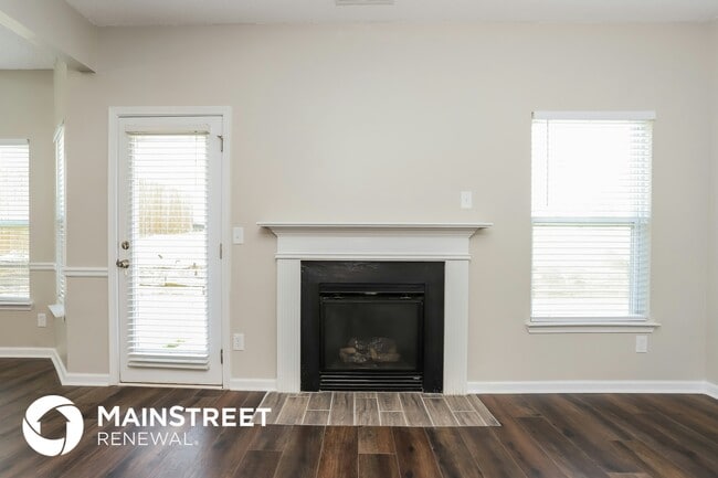 Photo - 1565 Tigris Ct