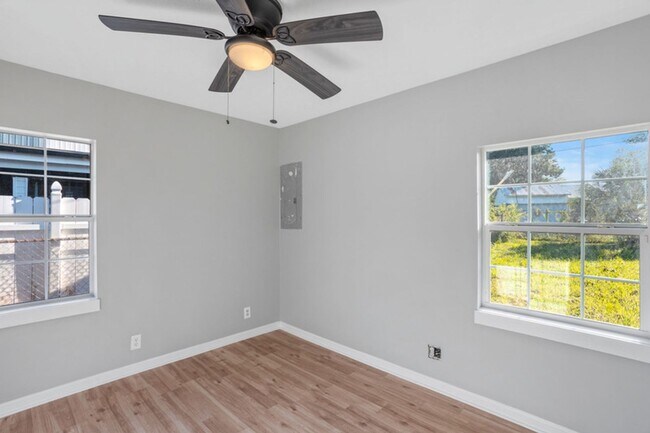 Photo - HOME FOR RENT | Lake Charles