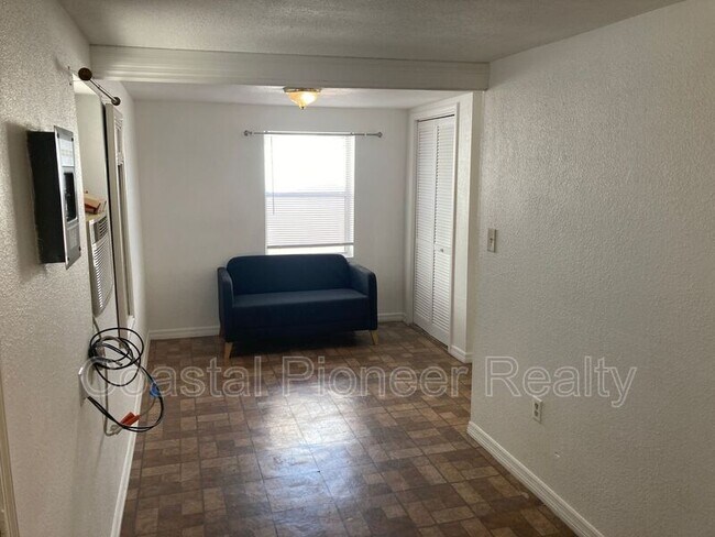 Photo - 3024 W Haya St Unit B