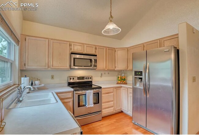 Photo - 6180 Kettle Ct