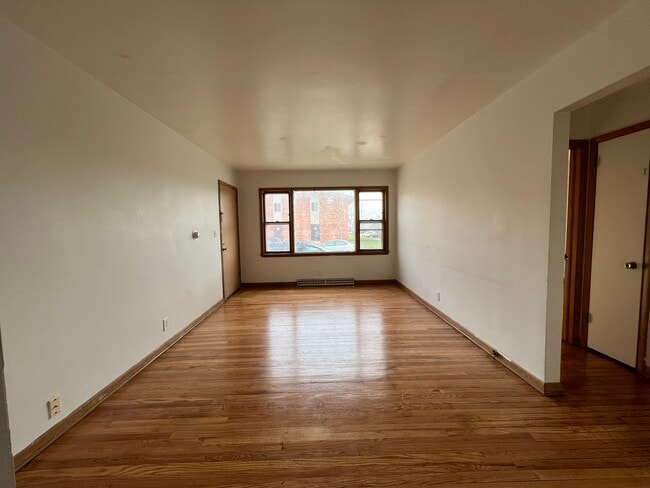 Photo - 2600 W Holt Ave Unit 1
