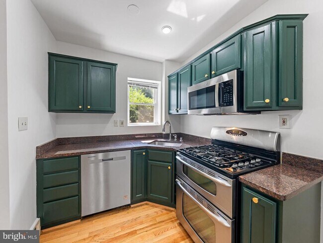 Photo - 423 Mt Vernon Ave